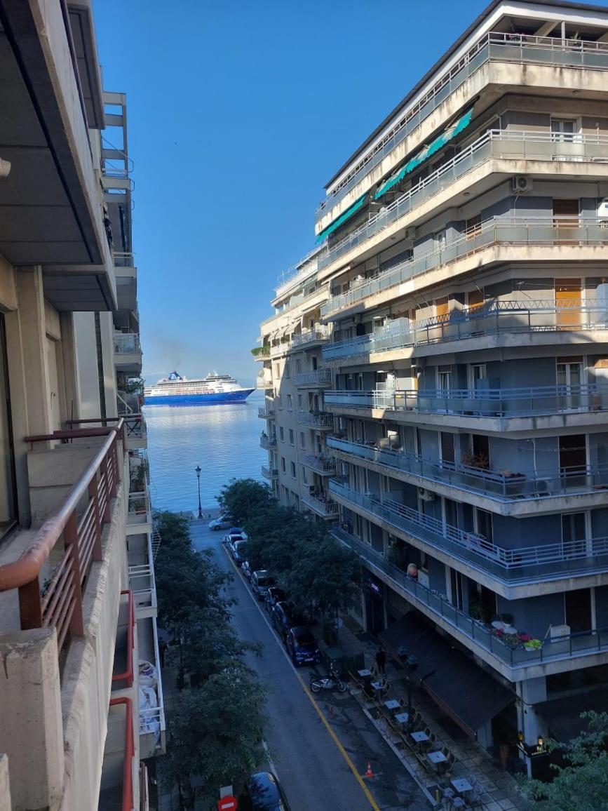 Fabulous Sea View Apartment Thessaloniki Buitenkant foto