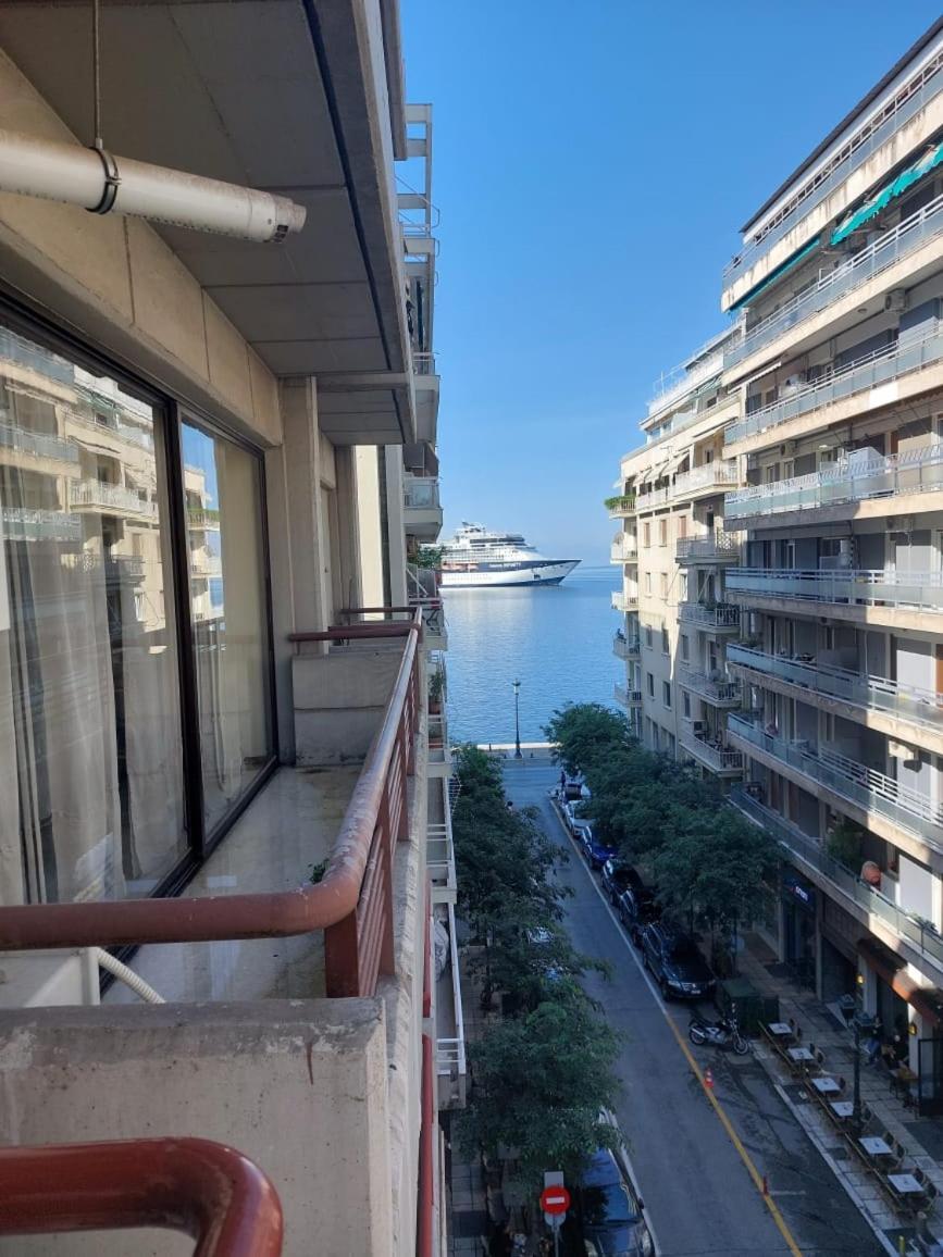 Fabulous Sea View Apartment Thessaloniki Buitenkant foto